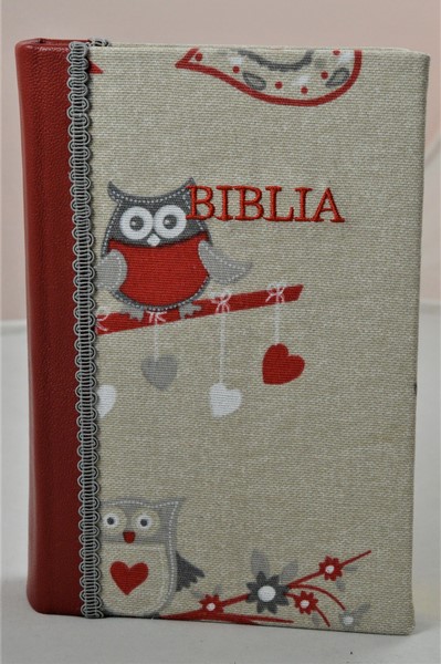 Biblia handmade, marime medie, coperta cartonata textila, motiv - bufnita, margini aurii [SI 052 HM]
