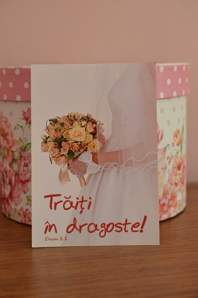 Felicitare-Traiti in dragoste! Felicitare-Traiti in dragoste!