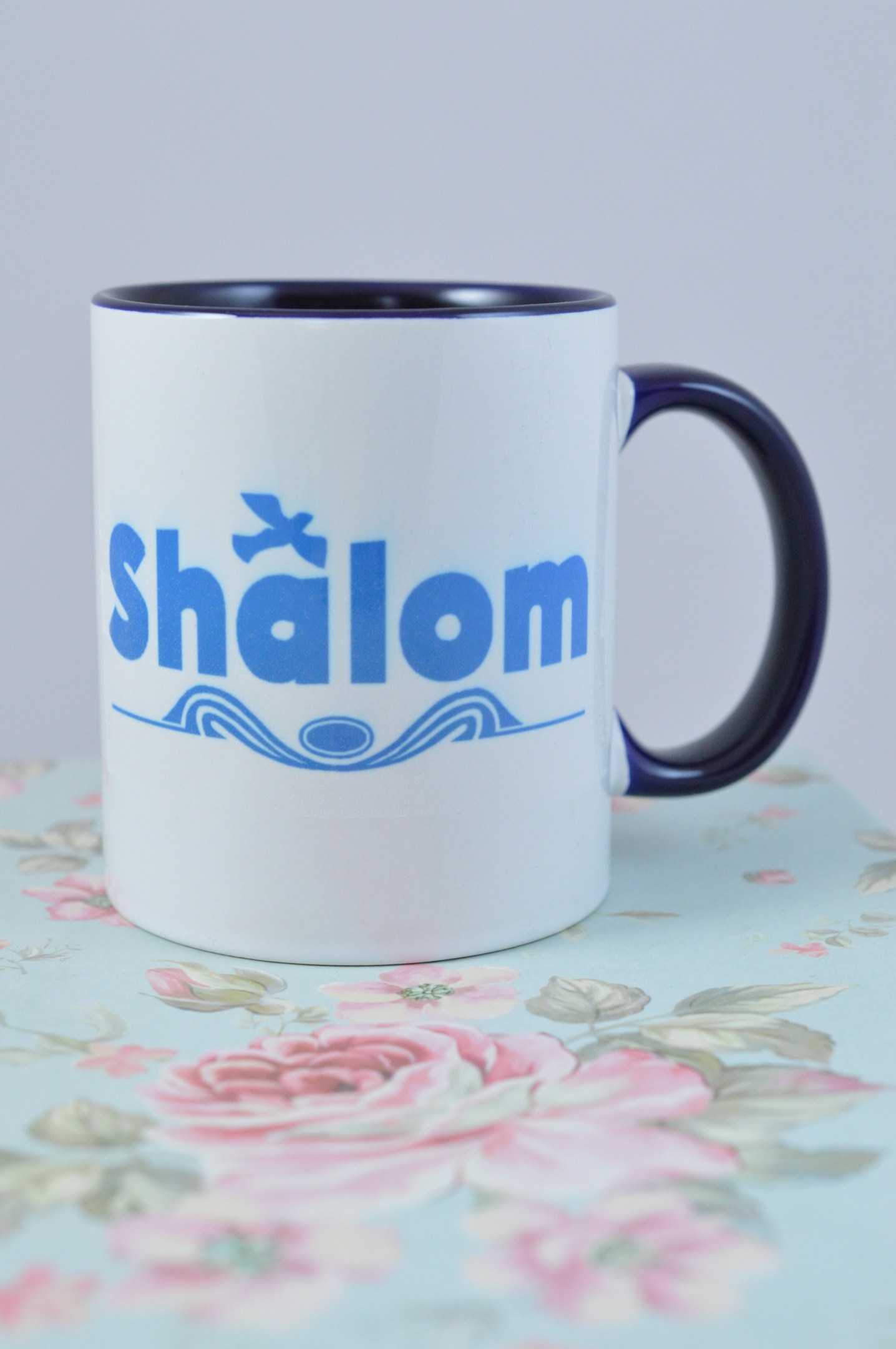 Cana interior albastru si mesaj crestin - Shalom Cana interior albastru si mesaj crestin - Shalom