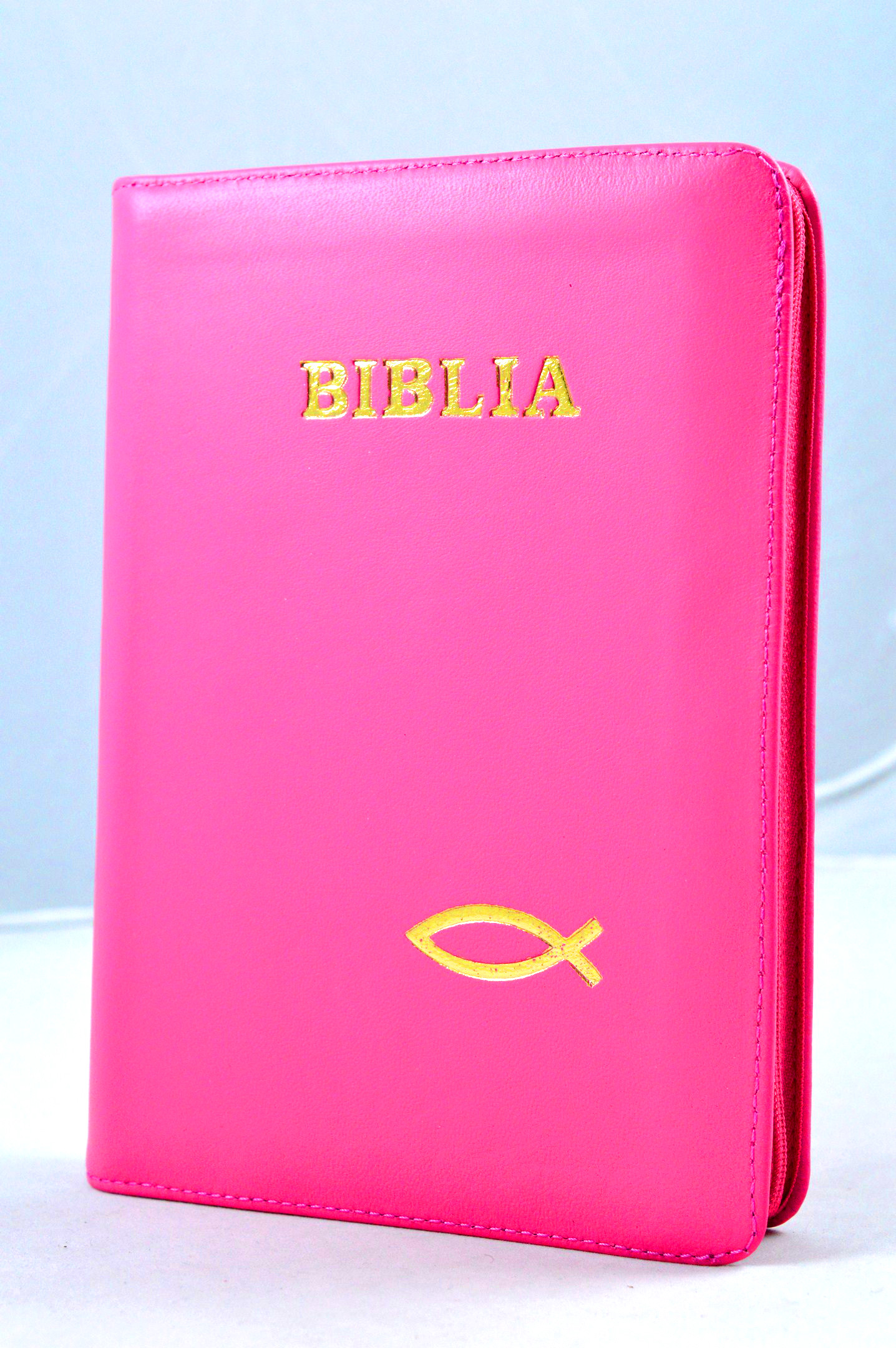 Biblia din piele, marime medie, roz bombon, fermoar, simbol peste, cuv. lui Isus cu rosu [053]
