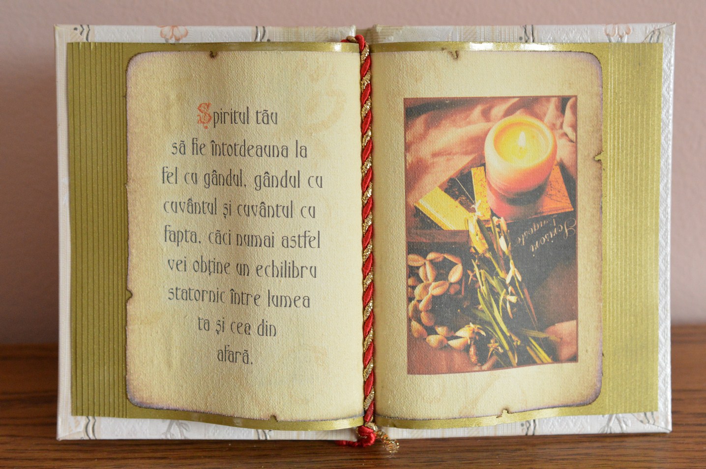 Carte decorativa - Spiritul tau sa fie... (14x21 cm) Carte decorativa - Spiritul tau sa fie... (14x21 cm)