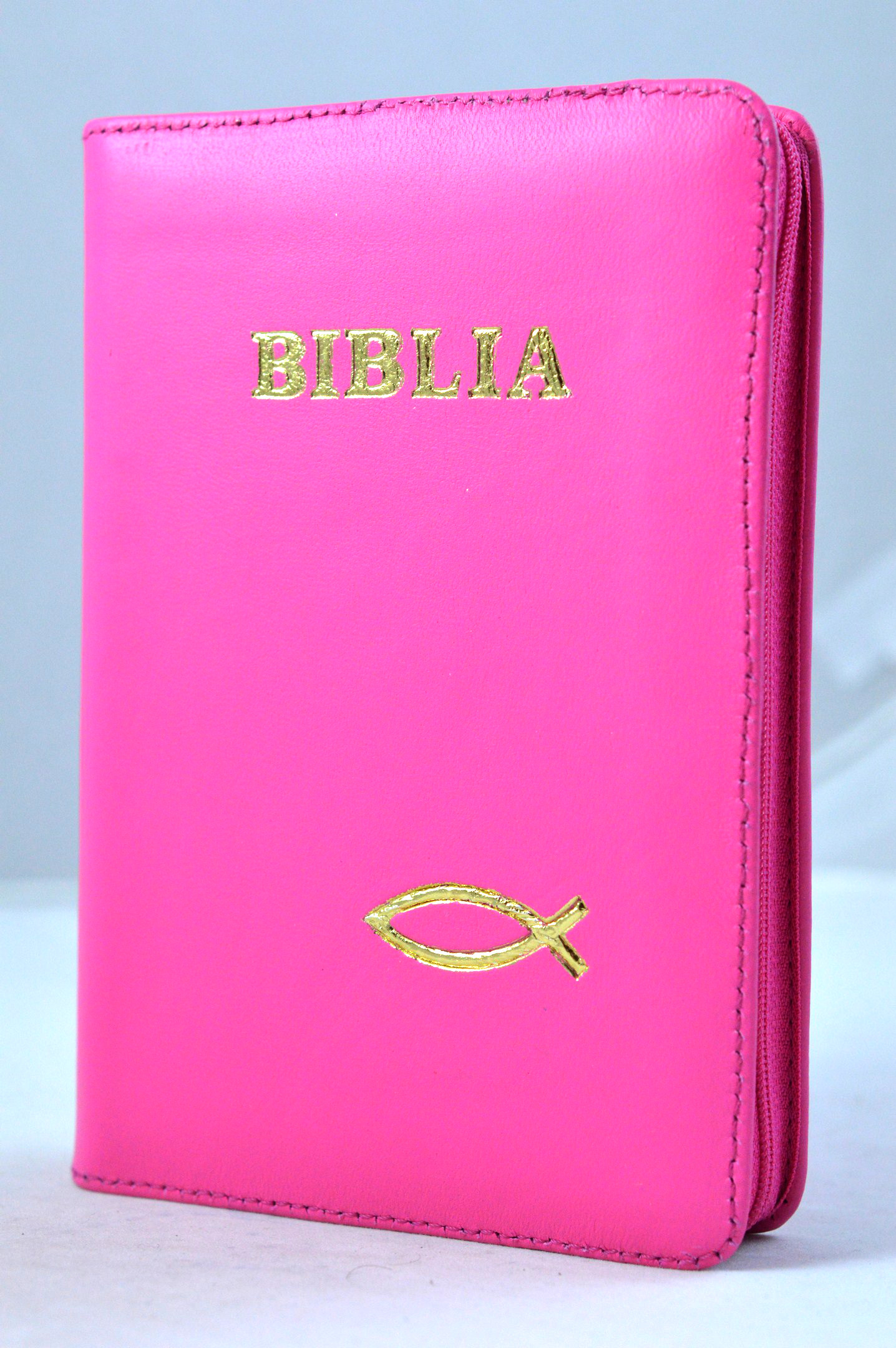 Biblia din piele, marime medie, roz bombon, fermoar, cu peste, cuv. lui Isus cu rosu [053]