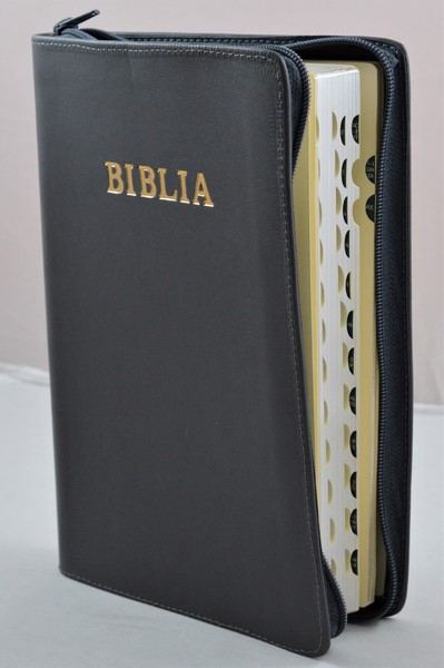 Biblie mare, piele, culoare gri , fermoar, index, margini argintii, simbol simpla, cuv. Isus cu rosu [SI 073 PFI]