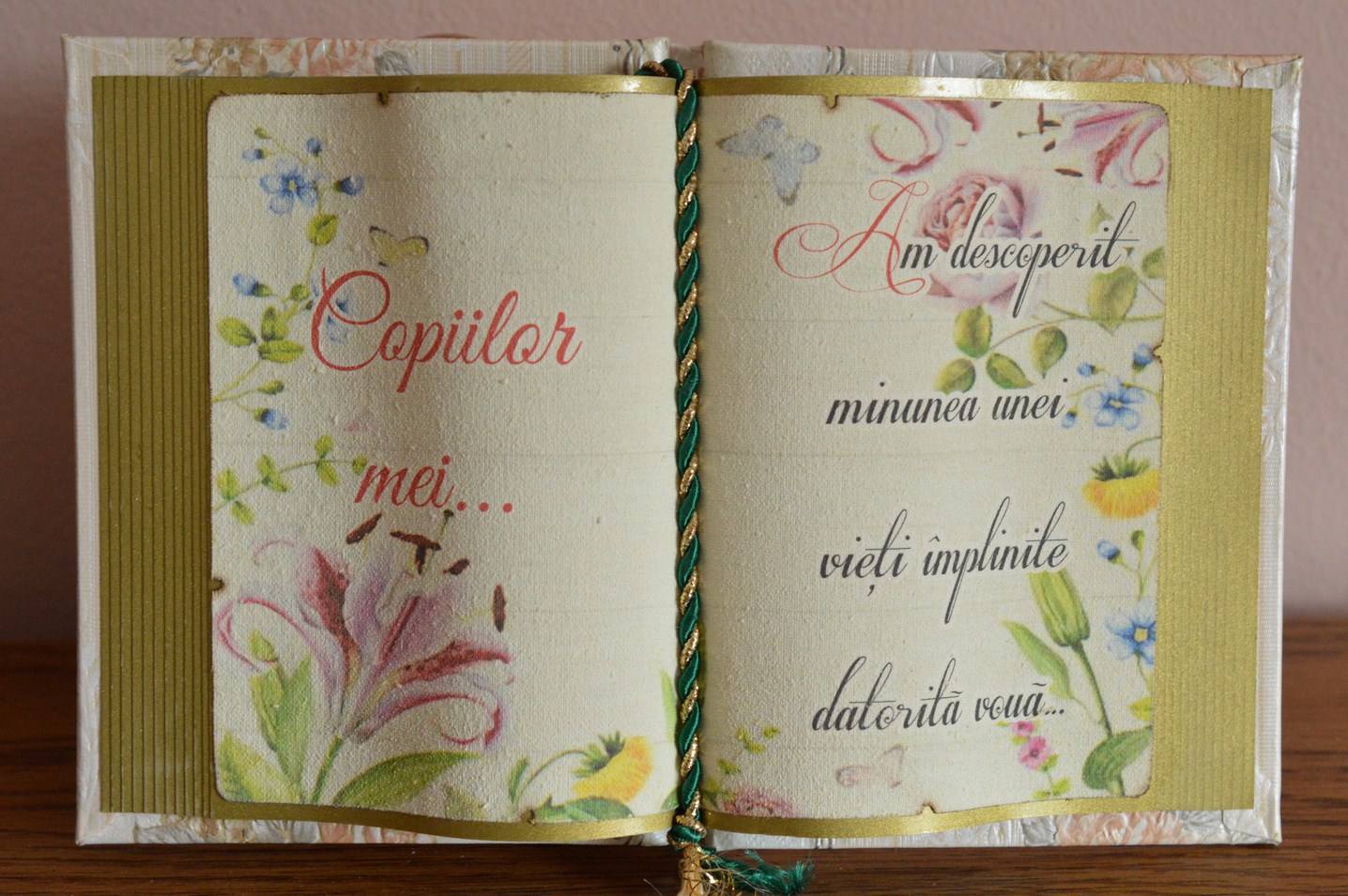 Carte decorativa - Copiilor mei... (14x21 cm) Carte decorativa - Copiilor mei... (14x21 cm)