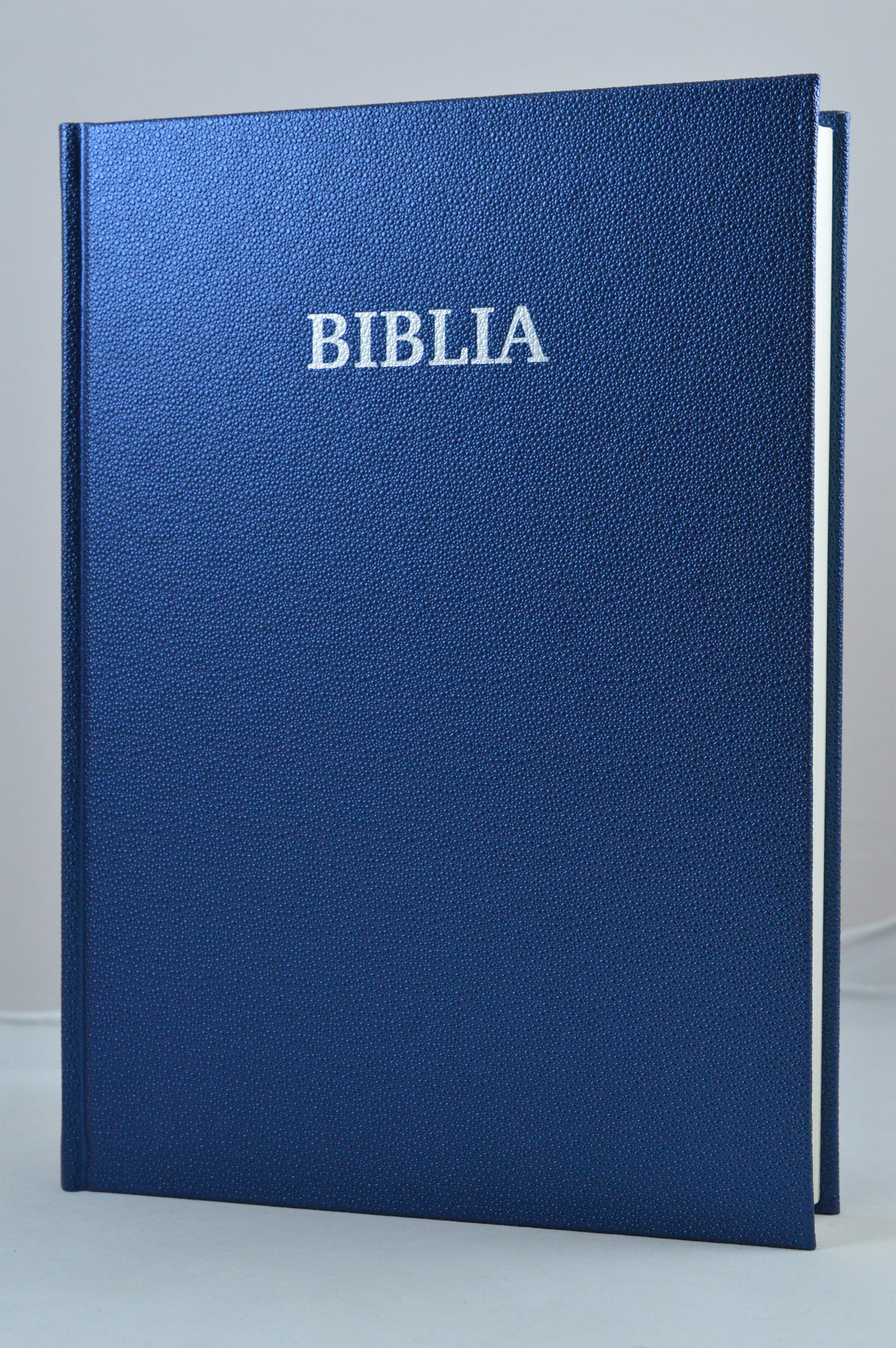 Biblia cu scris foarte mare, format A4, coperta tare, bleumarin, fara cruce, trad. Cornilescu [SI 093 CT]