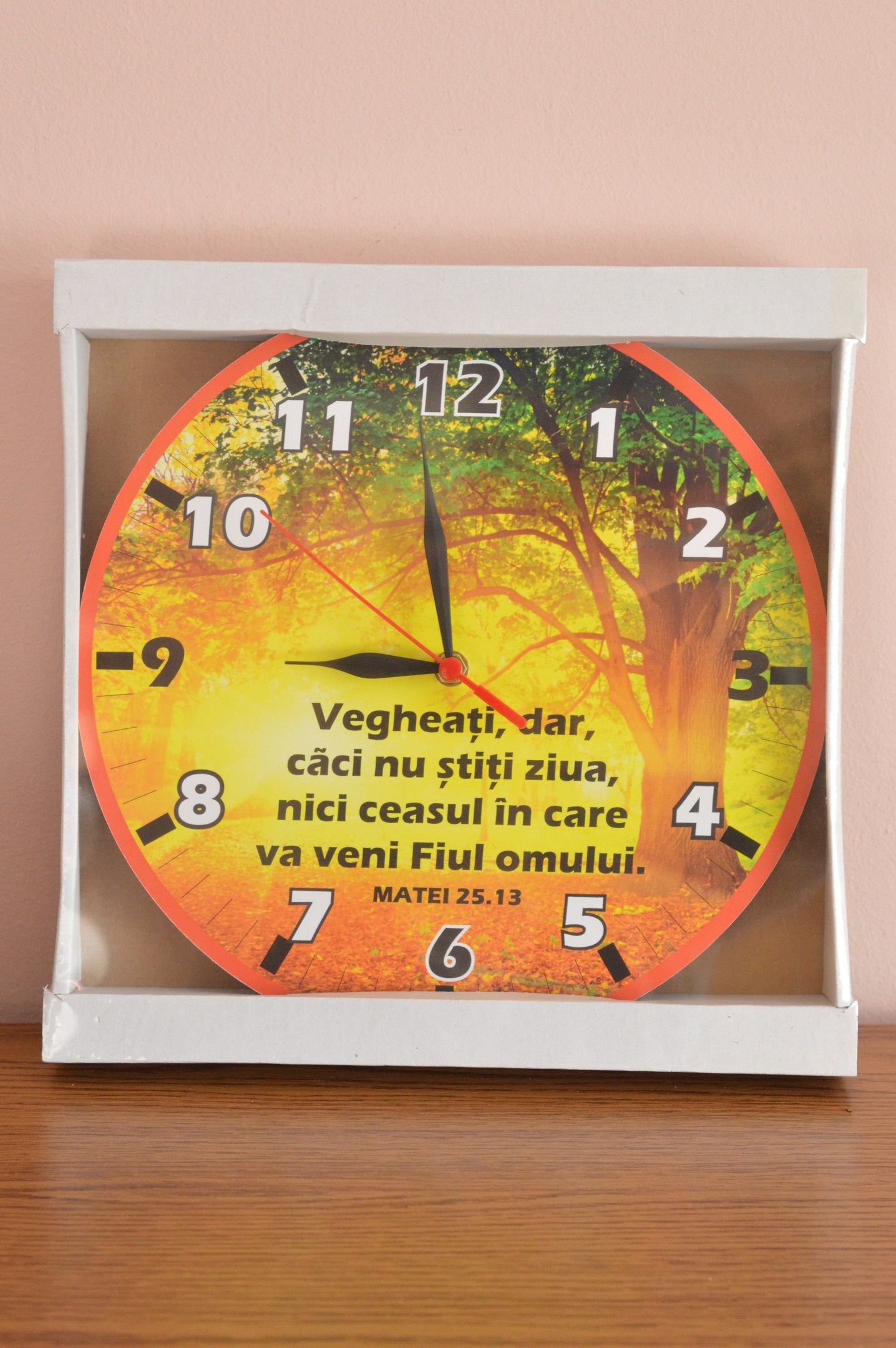 Ceas -  Vegheati , dar,..(rosu) Ceas -  Vegheati , dar,..(rosu)