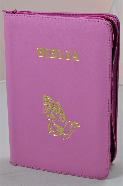 Biblie din piele, marime medie, culoare roz, simbol maini in rugaciune, fermoar, index, margini aurii, cuv. lui Isus cu rosu [SB 057 PFI]