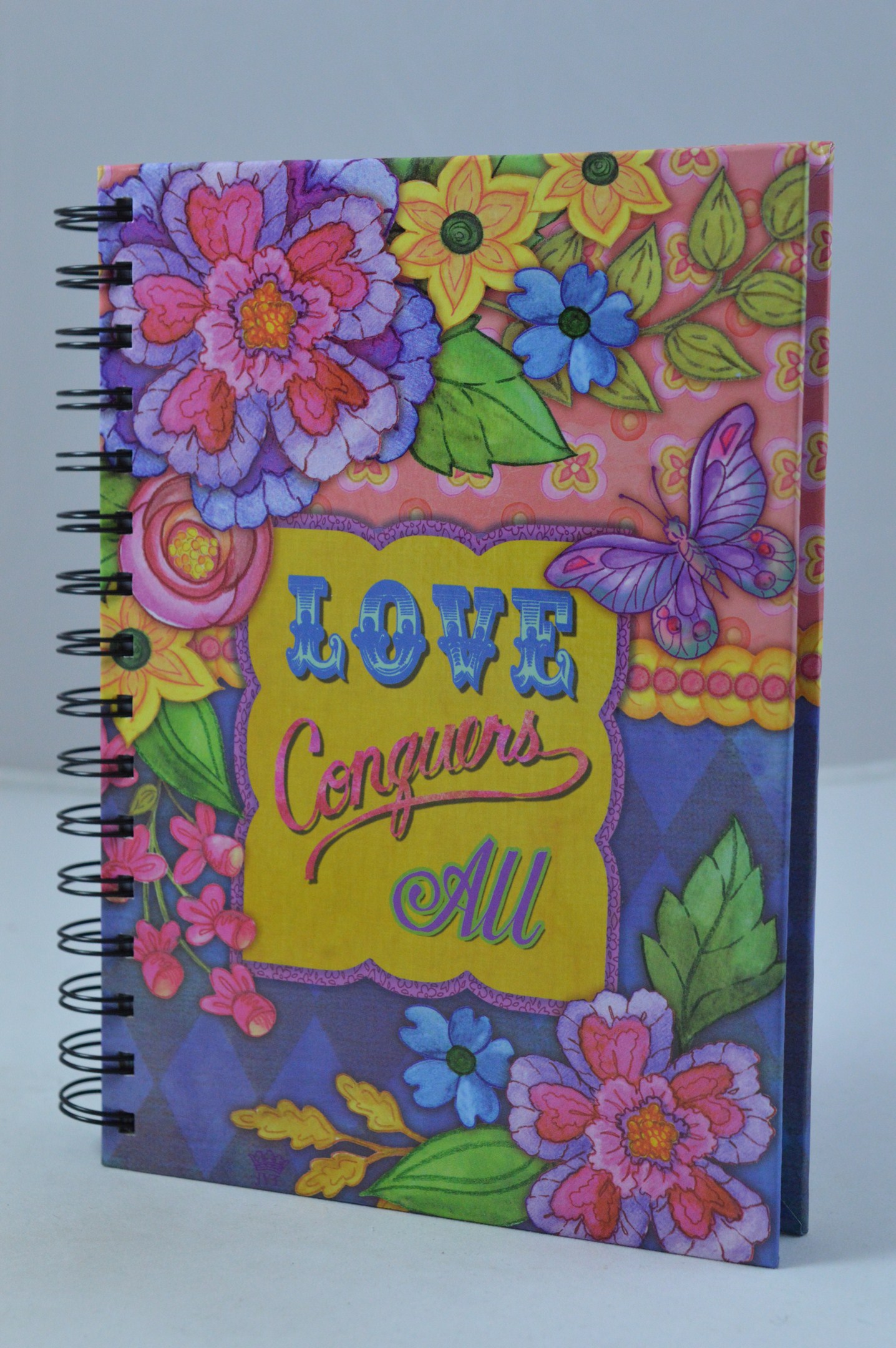 Jurnal crestin cu spirala - Love Conquers all