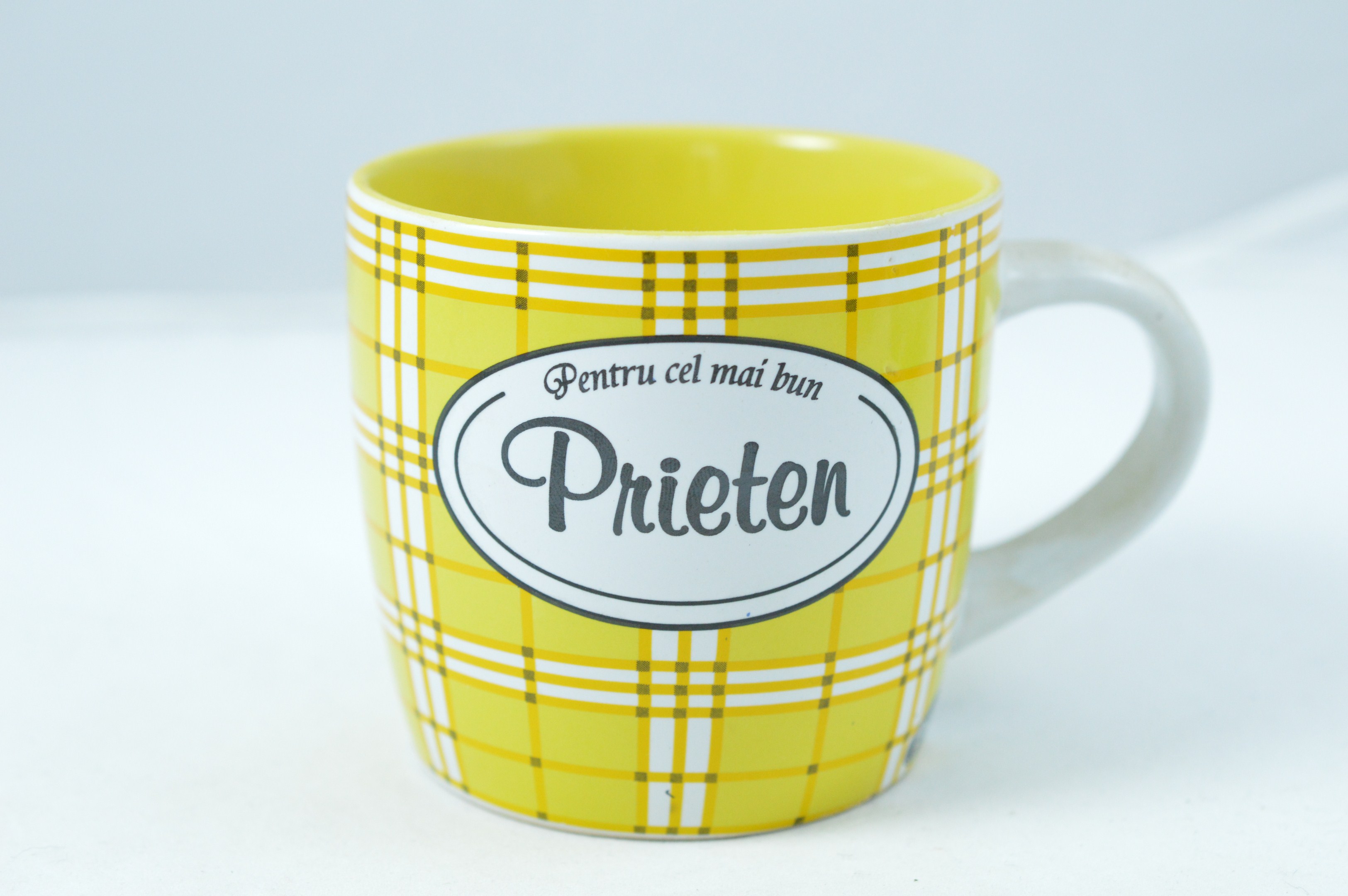 Cana cu dedicatie - Pentru cel mai bun prieten (galben) Cana cu dedicatie - Pentru cel mai bun prieten (galben)