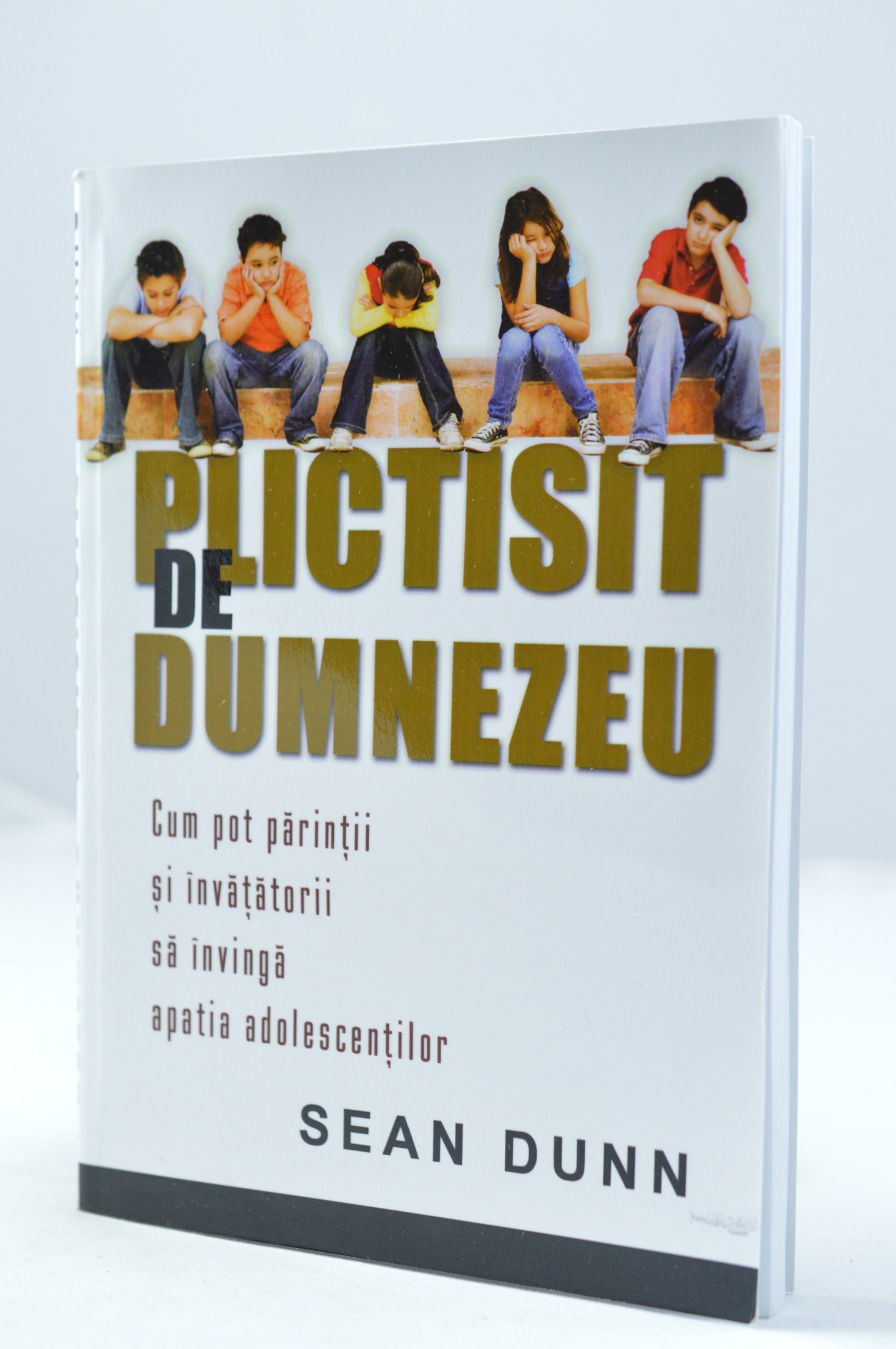 Plictisit de Dumnezeu Plictisit de Dumnezeu