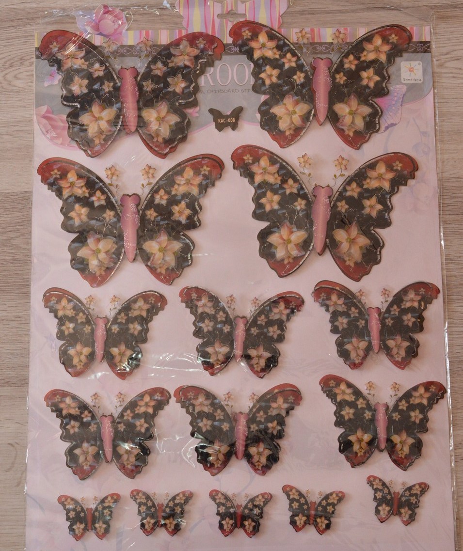 Fluturi decorativi 5D (set 15 buc) visiniu cu floricele Fluturi decorativi 5D (set 15 buc) visiniu cu floricele