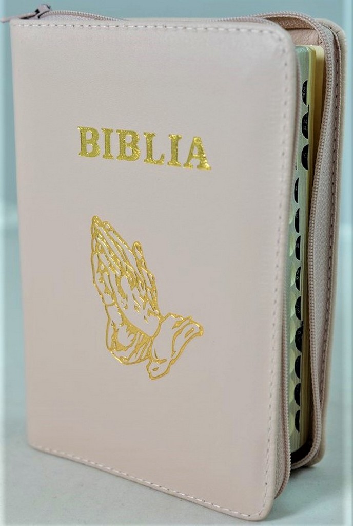 Biblia format mic, din piele, culoare roz pal, index, fermoar, margini argintii, simbolul maini in ruga, cuv. lui Isus in rosu [047 PFI]