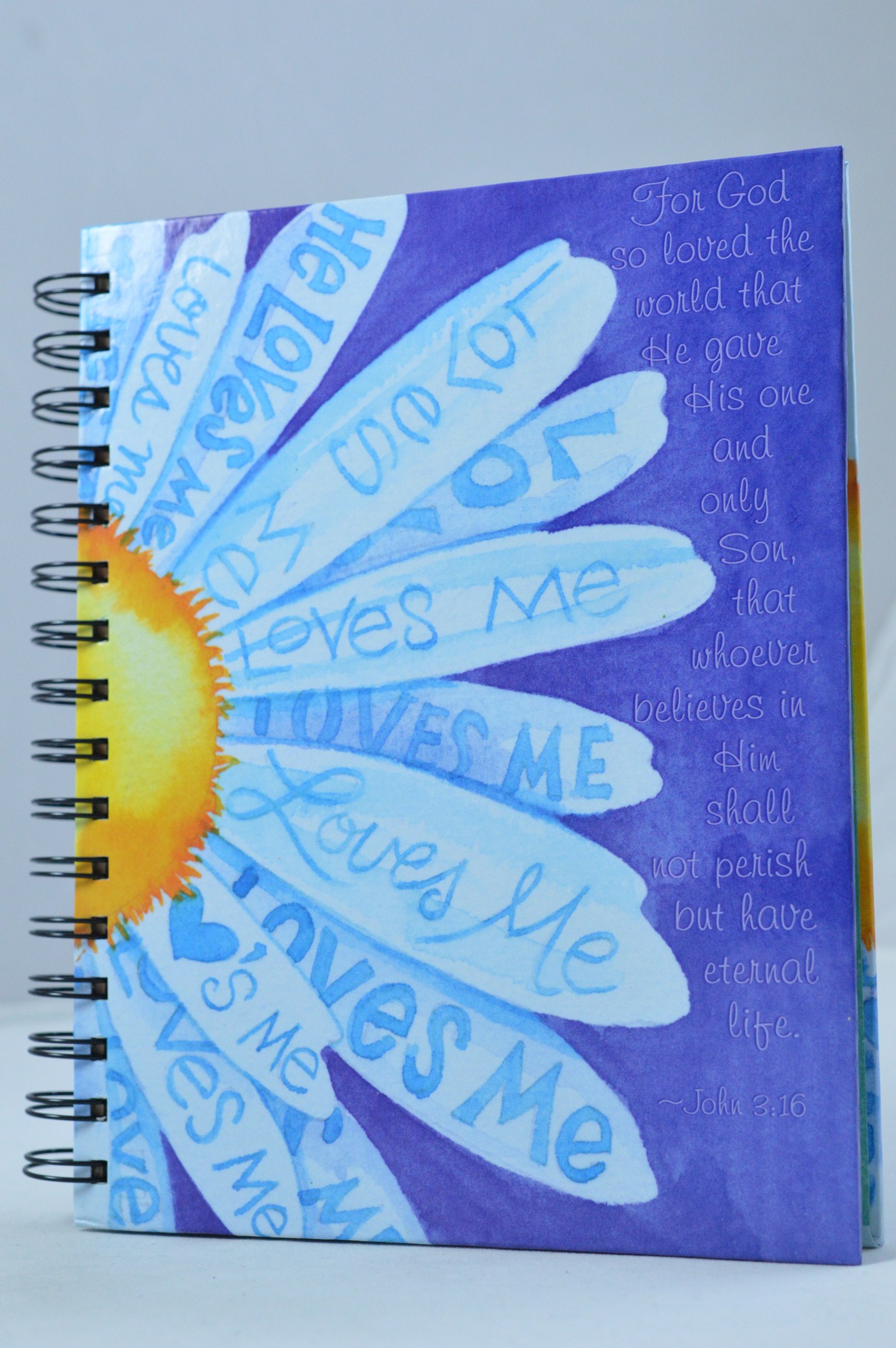 Jurnal crestin spirala - He loves me - John 3:16 Jurnal crestin spirala - He loves me - John 3:16