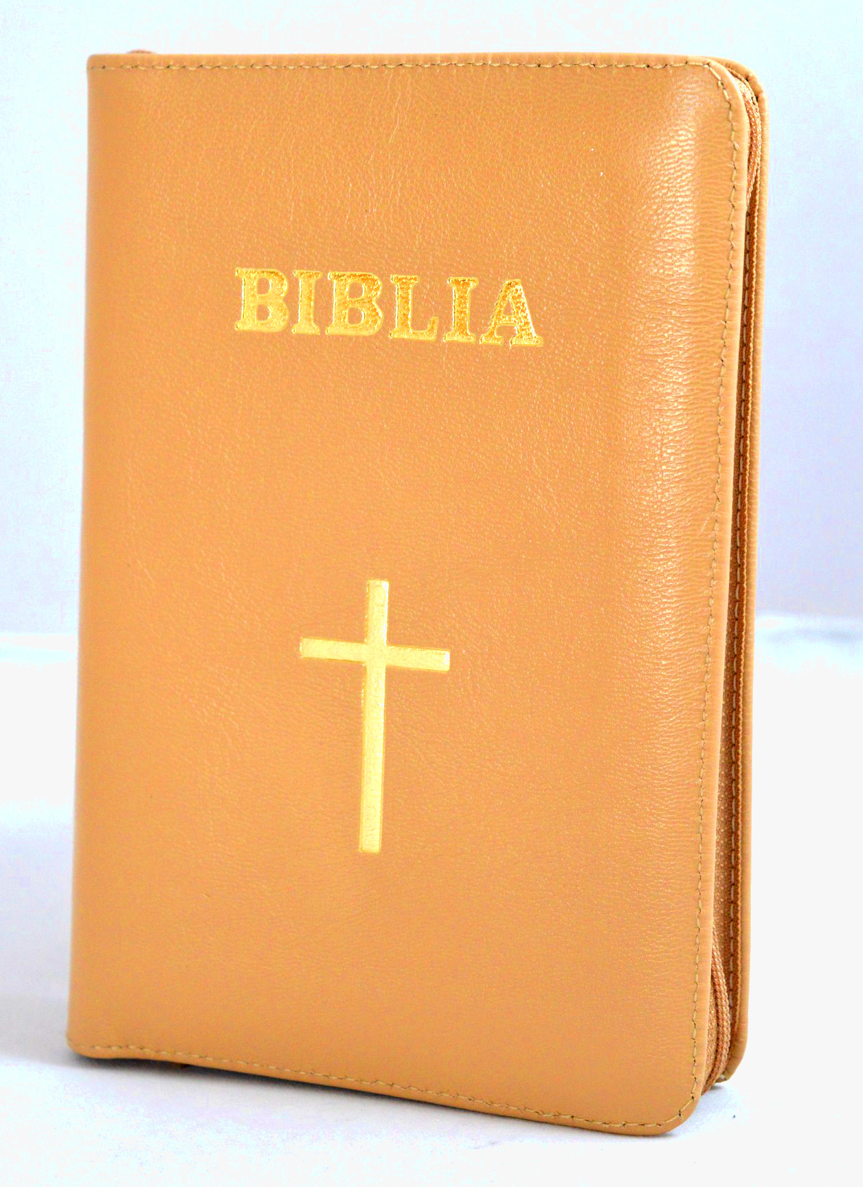 Biblie marime mica, din piele, culoare bej deschis, simbol cruce, fermoar [043 PF]