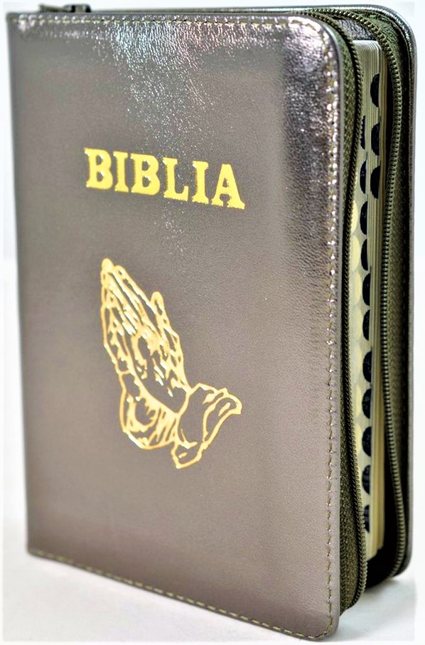 Biblia format mic, din piele, culoare nuanta olive închis sidefat, index, fermoar, margini argintii, simbolul maini in ruga, cuv. lui Isus in rosu [047 PFI]