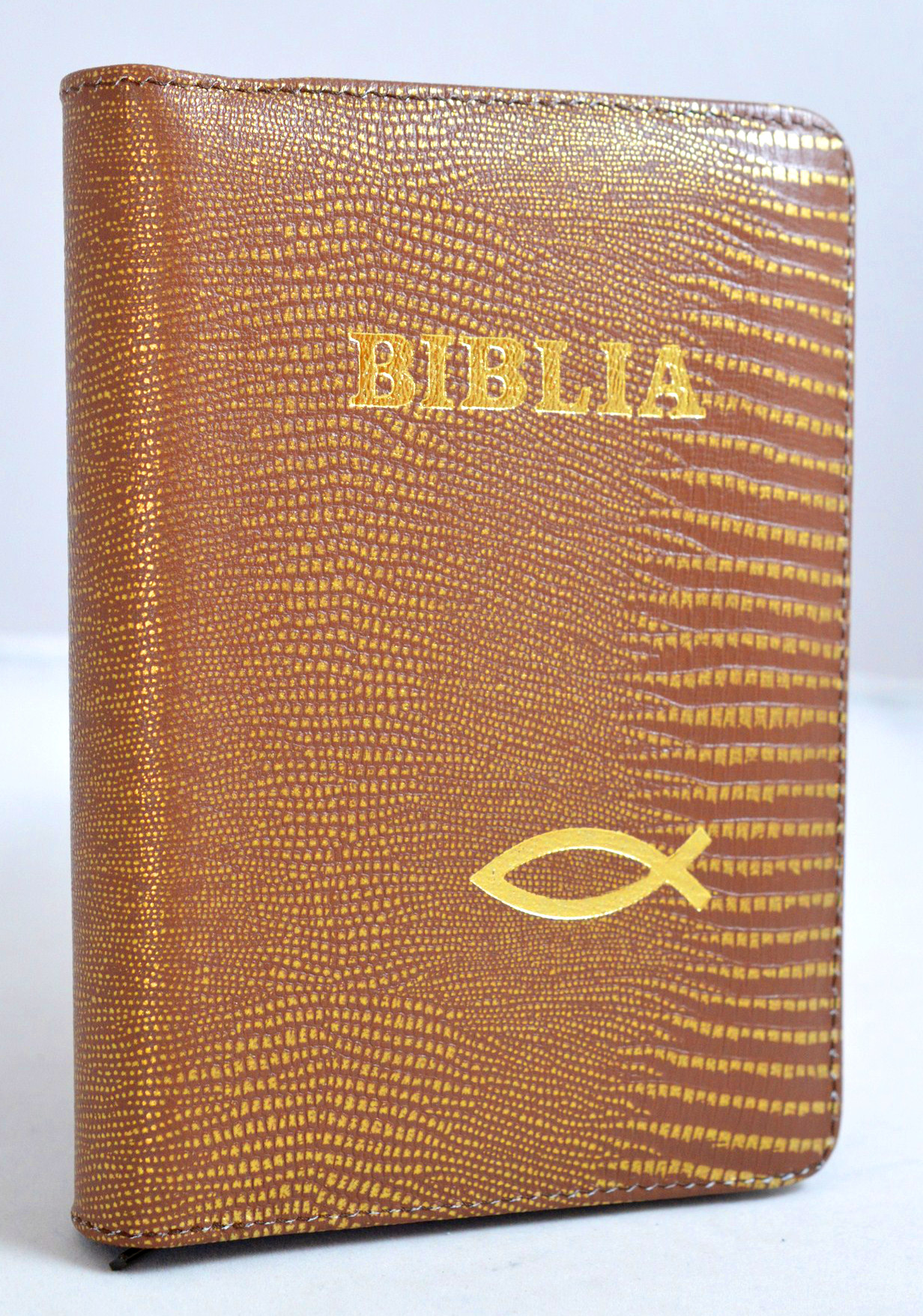 Biblia din piele, marime medie,maro cu imprimeu auriu, fermoar, simbol peste, cuv. lui Isus cu rosu [053]