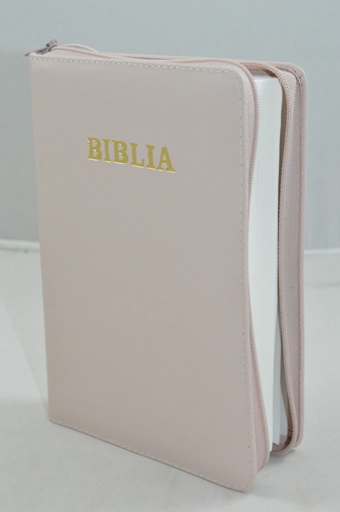 Biblia din piele, marime medie, nuanta capuccino, fermoar, cuv. lui Isus cu rosu [053]