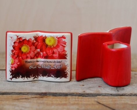 Suport creioane -  LA MULTI ANI  MAMA   10x7.5x7 cm Suport creioane -  LA MULTI ANI  MAMA   10x7.5x7 cm