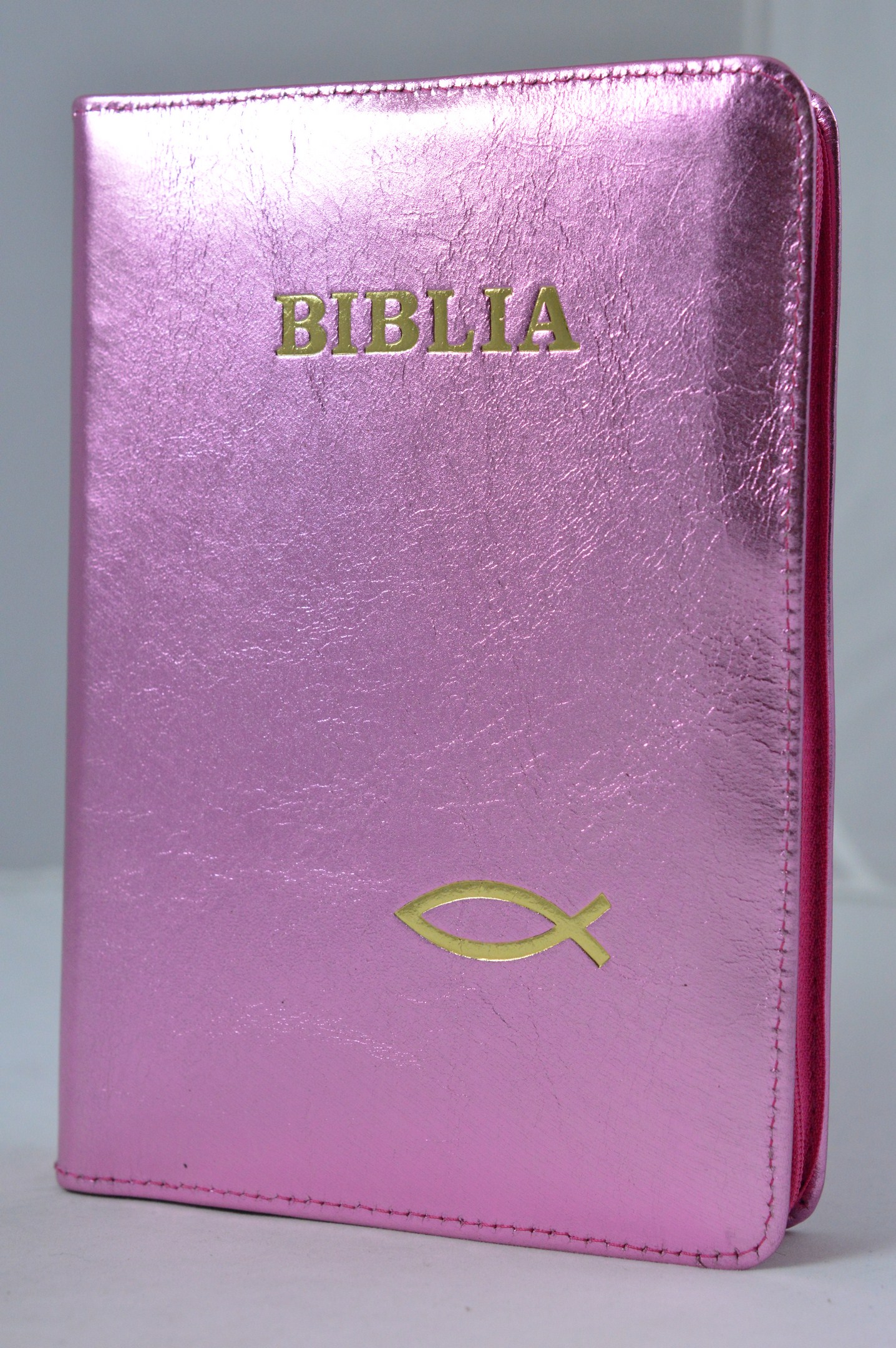 Biblia din piele, marime medie, culoare magenta, fermoar, aurita, simbol peste, cuv. lui Isus cu rosu [052]
