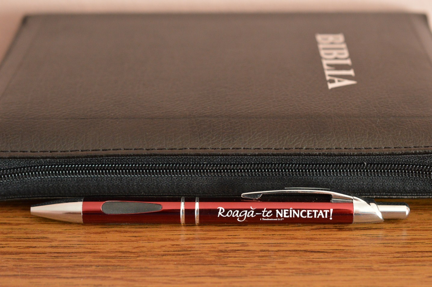 Pix cu mesaj crestin - Roaga-te neincetat! Pix cu mesaj crestin - Roaga-te neincetat!