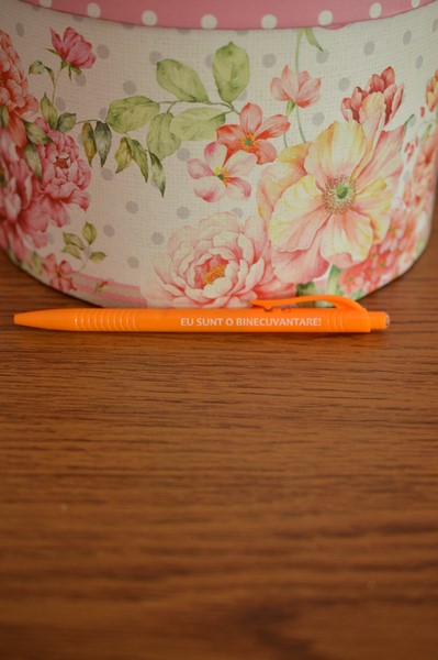 Pix cu mesaj crestin -Eu sunt o binecuvantare!(portocaliu) Pix cu mesaj crestin -Eu sunt o binecuvantare!(portocaliu)