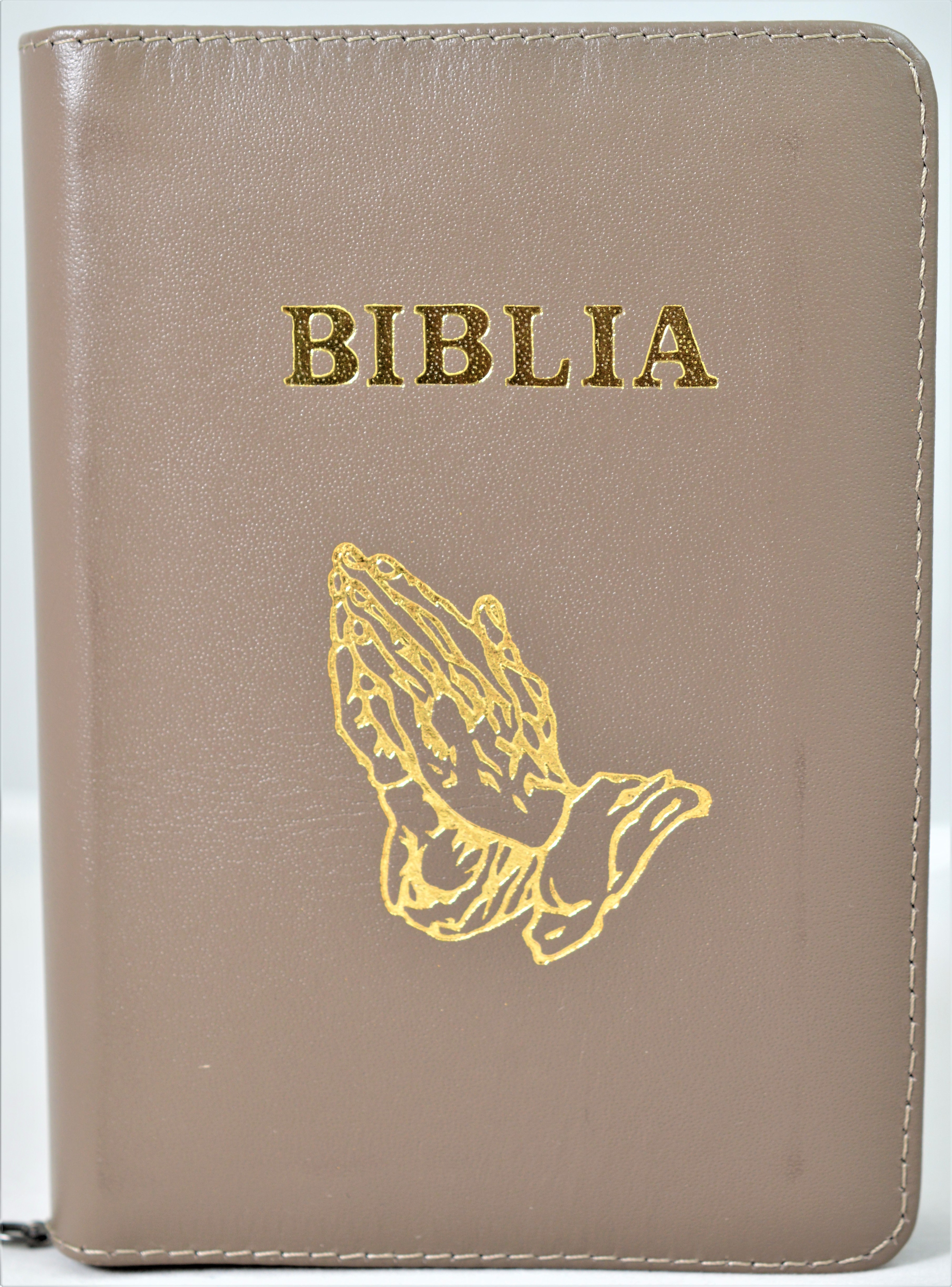Biblie din piele, mica, kaki, fermoar, margini albe, simbolul maini in ruga, cuv. lui Isus in rosu [043 PF]