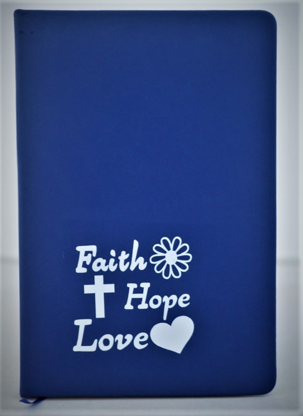 Carnetel A5 - Faith Hope Love! (albastru inchis) 22x15 cm