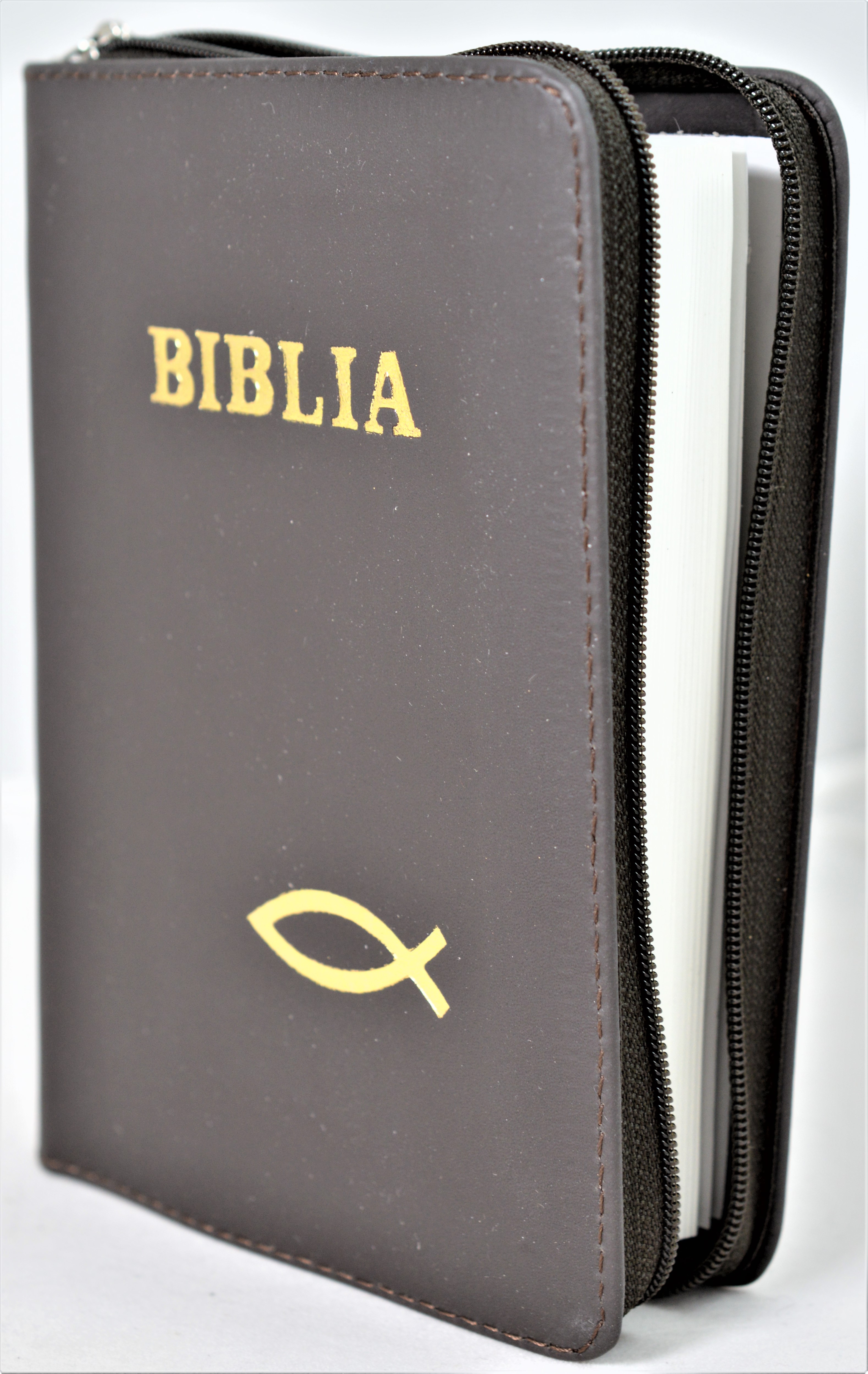 Biblie din piele, mica, culoare maro inchis, fermoar, margini albe, simbolul peste, cuv. lui Isus in rosu [043 PF]