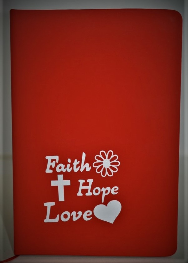 Carnetel A5 - Faith Hope Love! rosu 22x15 cm Carnetel A5 - Faith Hope Love! rosu 22x15 cm