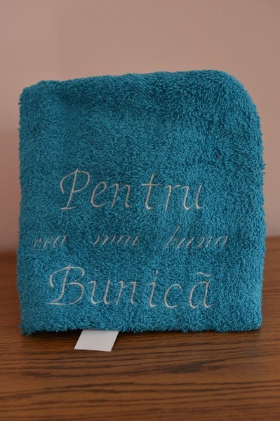 Prosop personalizat- Pentru cea mai buna bunica (turcoaz) Prosop personalizat- Pentru cea mai buna bunica (turcoaz)