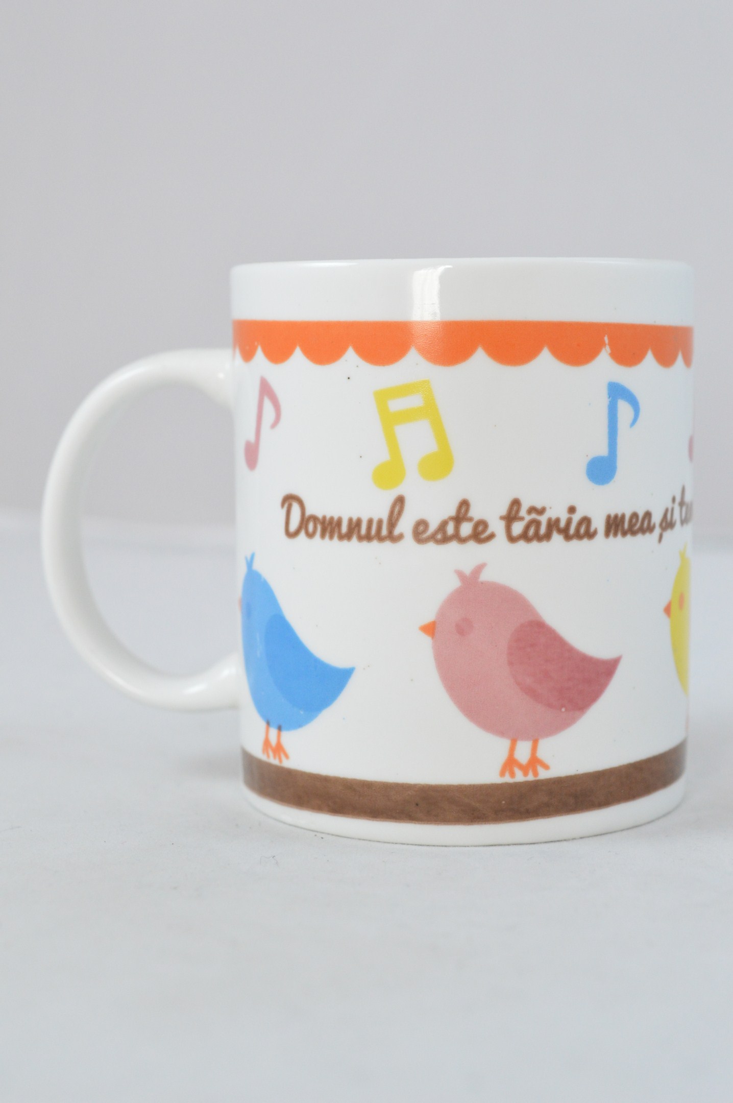 Cana ceramica cu verset biblic - Domnul este taria mea si temeiul cantarilor mele de lauda - Exod 15:2 Cana ceramica cu verset biblic - Domnul este taria mea si temeiul cantarilor mele de lauda - Exod 15:2