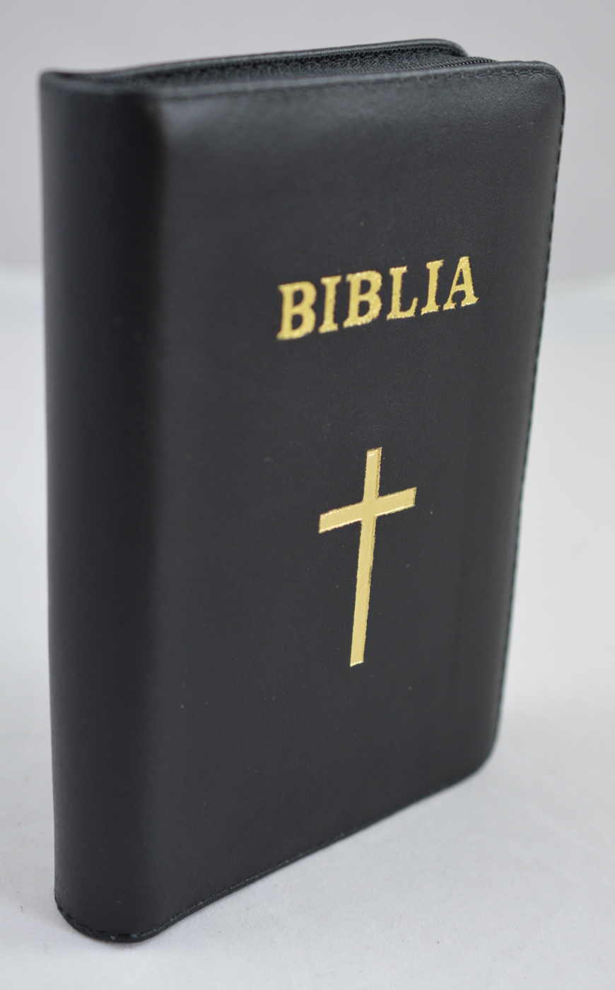 Biblie din piele, mica, neagra, fermoar, cu cruce, cuv. lui Isus in rosu [043 A]
