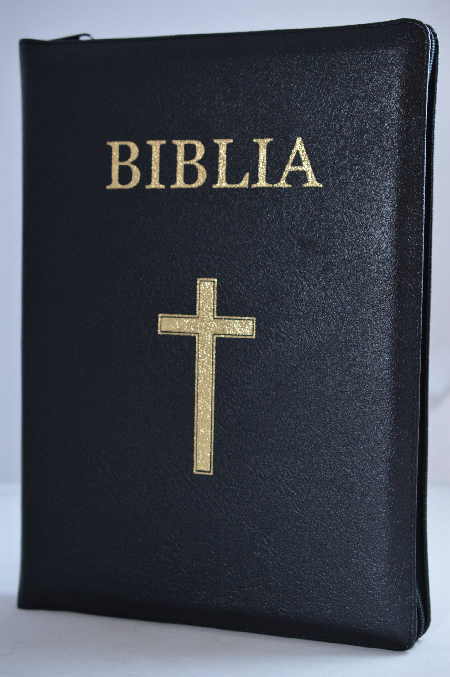 Biblia foarte mare, piele, neagra, aurita, index, fermoar, cu cruce [093 PFI]