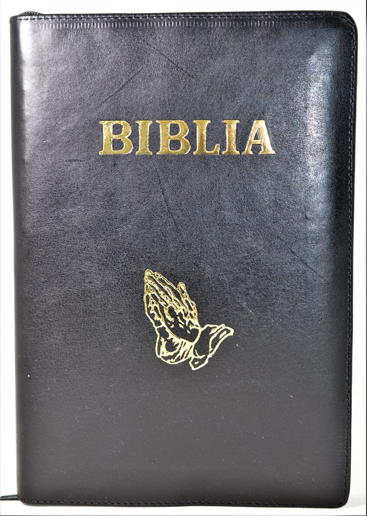 Biblia cu concordanta, foarte mare, scris mare, piele, neagra, fermoar, margini aurii, maini in ruga, cuv. lui Isus in rosu [083 PF]