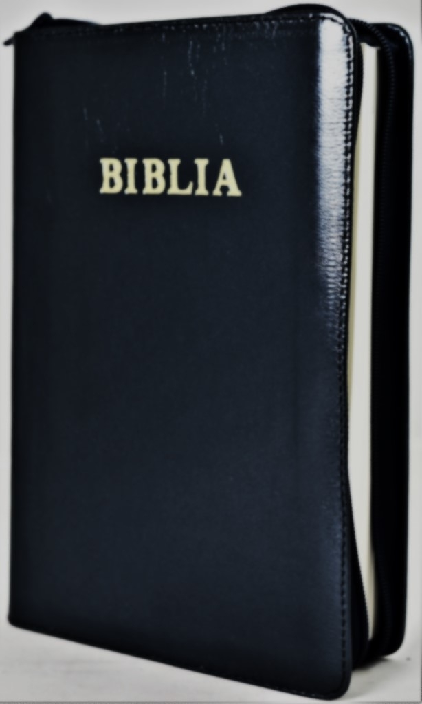 Biblia din piele, marime medie, bleumarin sidefat, fermoar, cuv. lui Isus cu rosu [053]