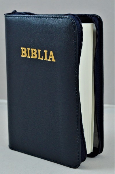 Biblie din piele, marime medie, culoare, bleumarin închis, fermoar, margini albe,  cuv. lui Isus cu rosu [053]