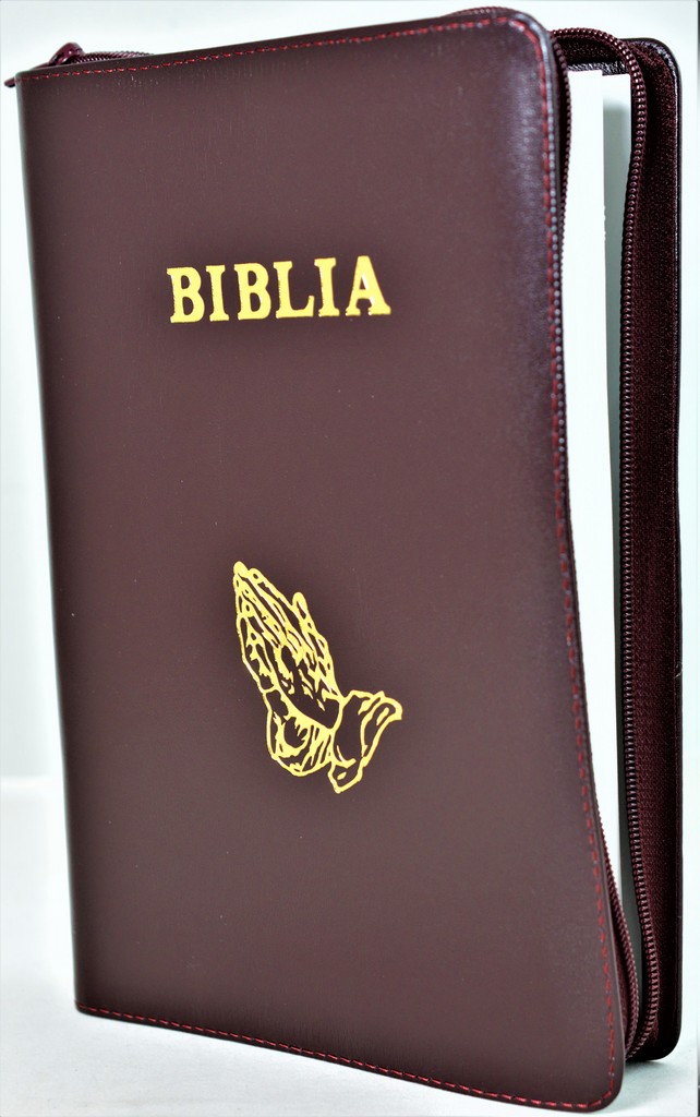 Szent Biblia - forditotta Karoli Gaspar (Biblia in lb. maghiara, marime mare, piele, visiniu, fermoar) Szent Biblia - forditotta Karoli Gaspar (Biblia in lb. maghiara, marime mare, piele, visiniu, fermoar)
