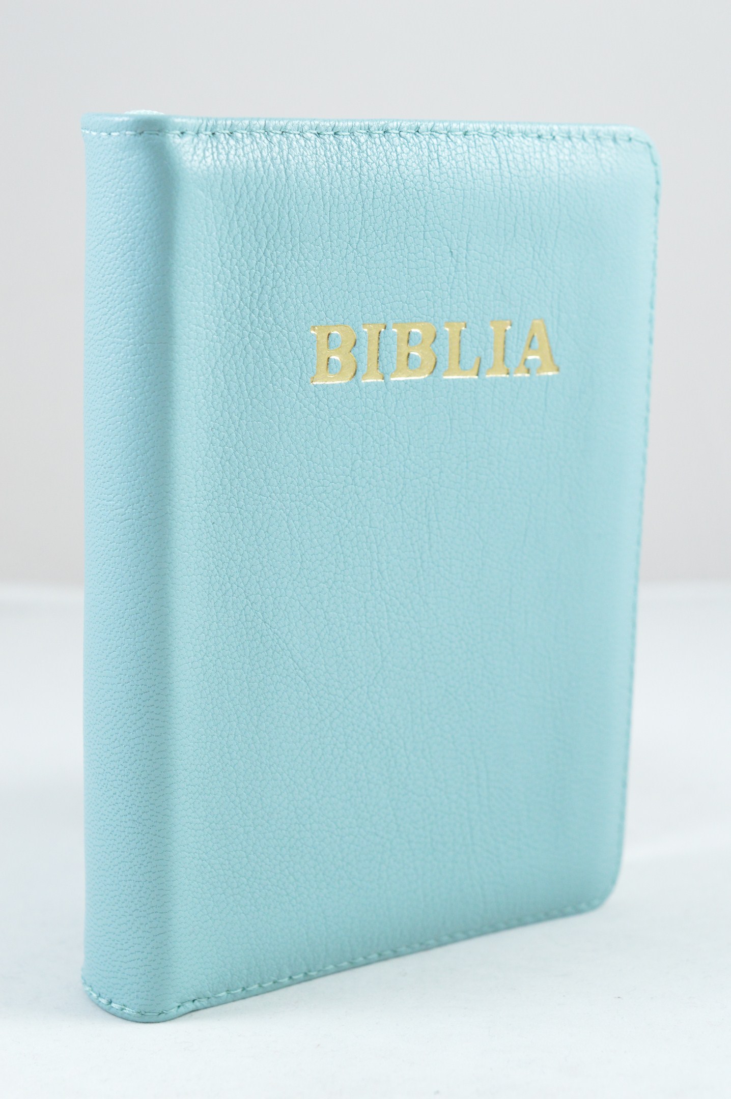 Biblie din piele, dimensiune mica, albastru ciel, cuv. lui Isus in rosu [043 A]