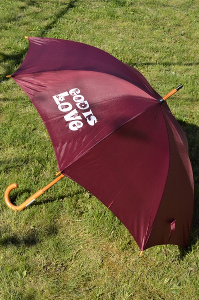 Umbrela - God is love, culoare visinie Umbrela - God is love, culoare visinie