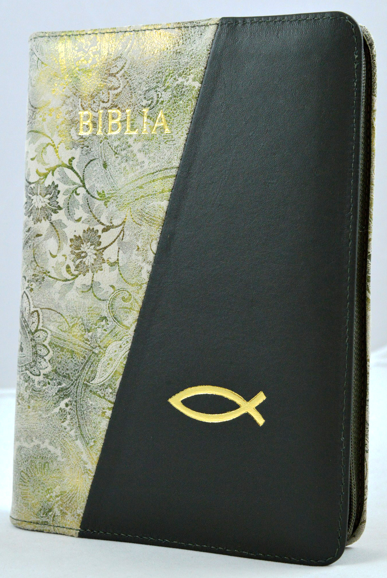 Biblia din piele, marime medie, bej floral / negru, fermoar, simbol peste, cuv. lui Isus cu rosu [053]