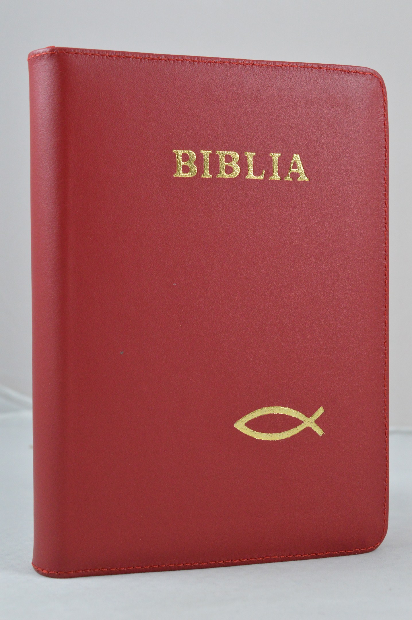 Biblia din piele, marime medie, rosie, fermoar, simbol peste, cuv. lui Isus cu rosu [053]