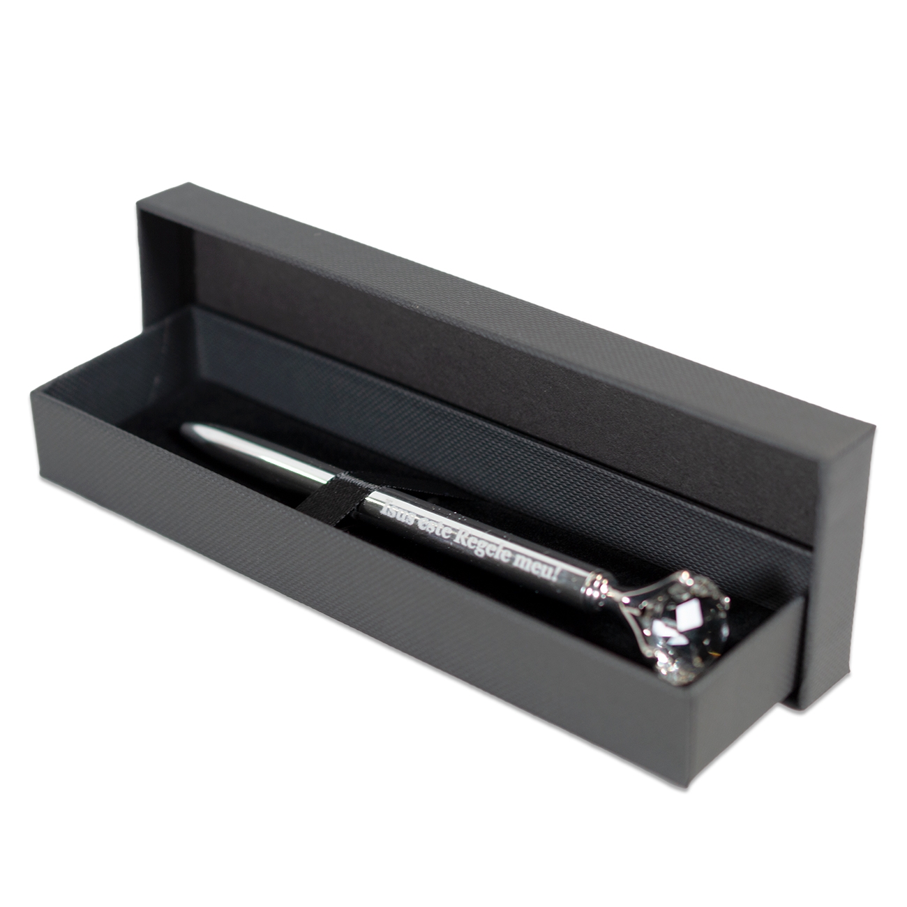 Pix metalic argintiu in cutie neagra - Isus este Regele meu! Pix metalic argintiu in cutie neagra - Isus este Regele meu!