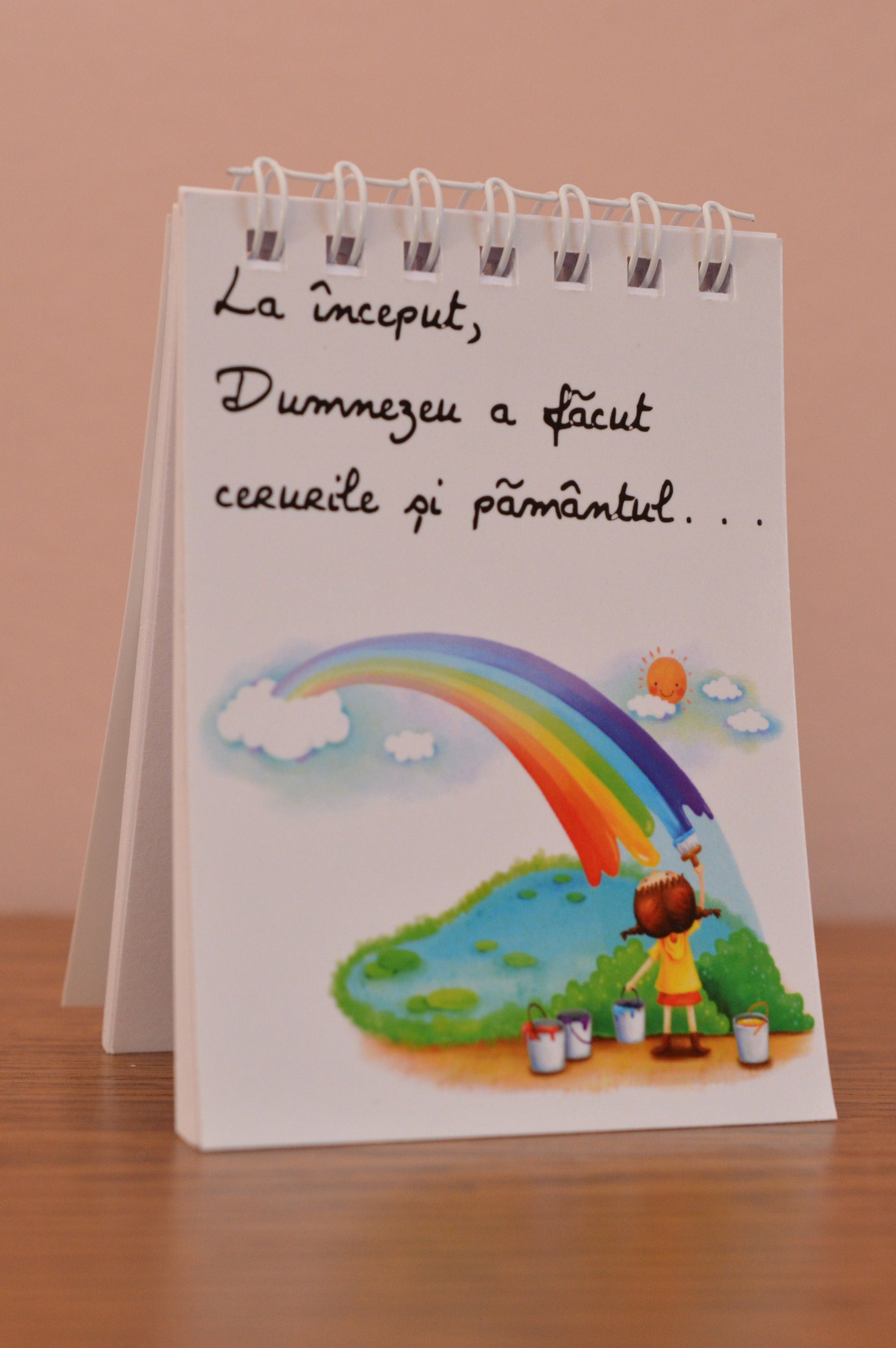 Carnetel mic - La inceput, Dumnezeu