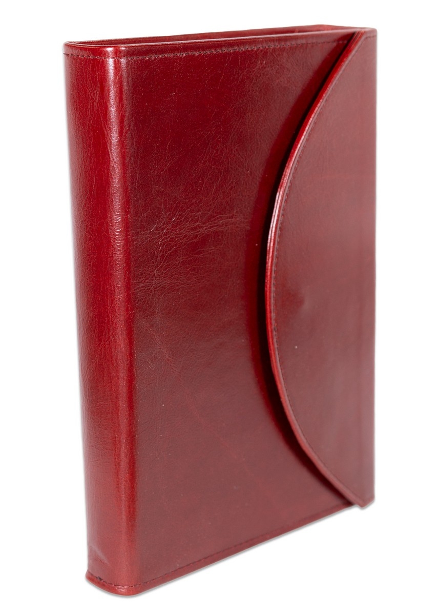 Biblie mare, piele, visiniu roscat, clapeta cu capsa, index, margini argintii, cuv. Isus cu rosu + inel pentru pix [MAR 073 PCI]