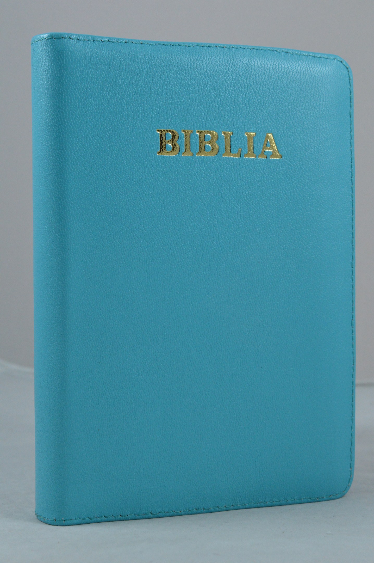 Biblia din piele, marime medie, bleu, fermoar, cuv. lui Isus cu rosu [053]