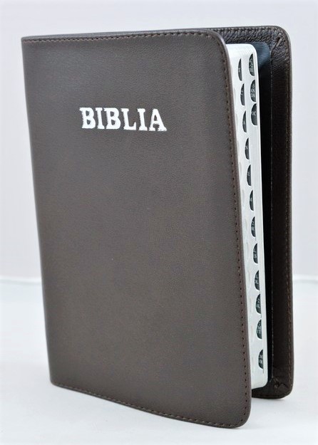 Biblie din piele, marime medie, culoare maro inchis, index, margini argintii, simbol simpla, cuv. lui Isus cu rosu [SB 057 PI]