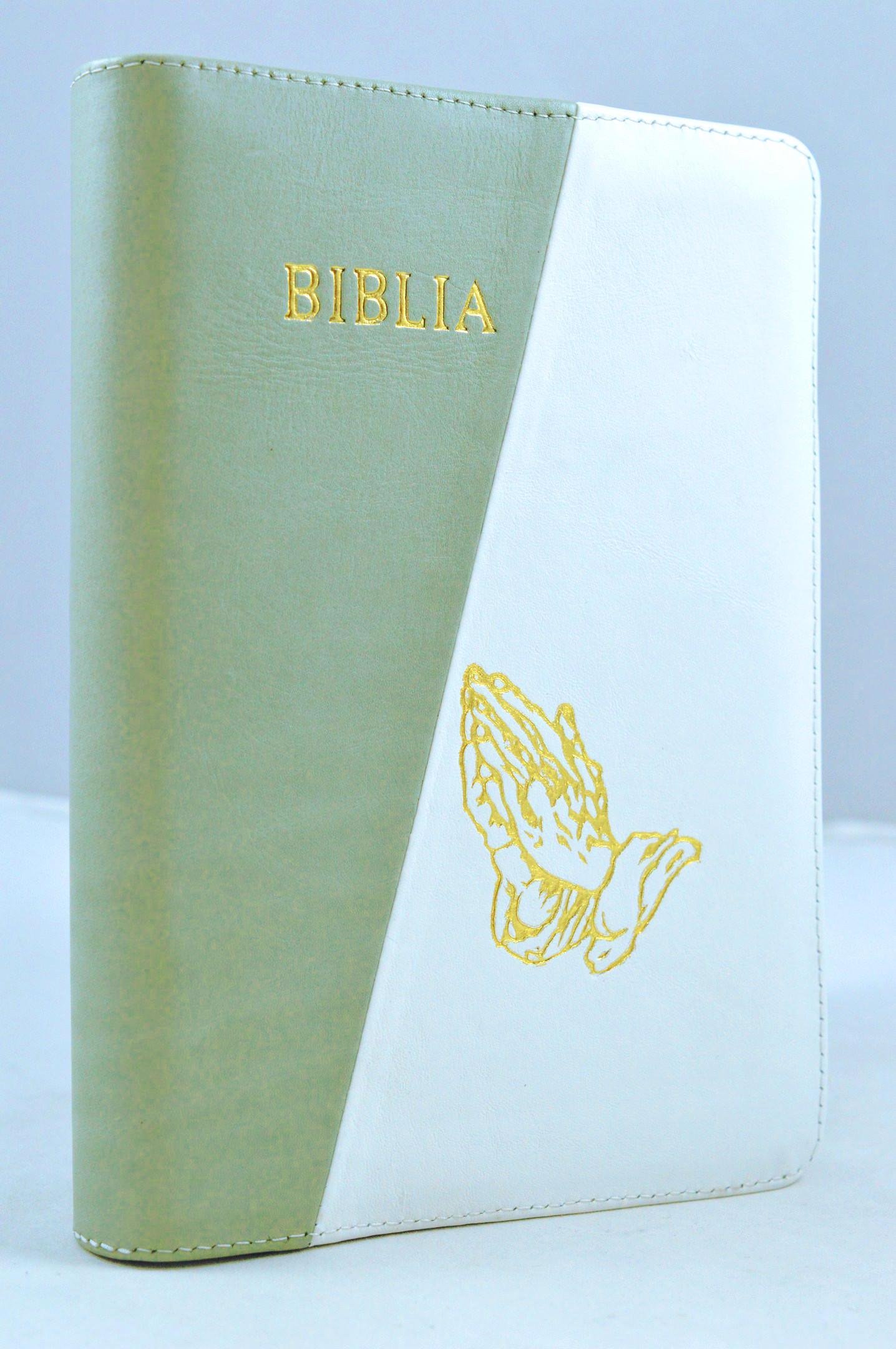 Biblia din piele, marime medie, verde gri / alb, fermoar, aurita, simbol maini, cuv. lui Isus cu rosu [052]