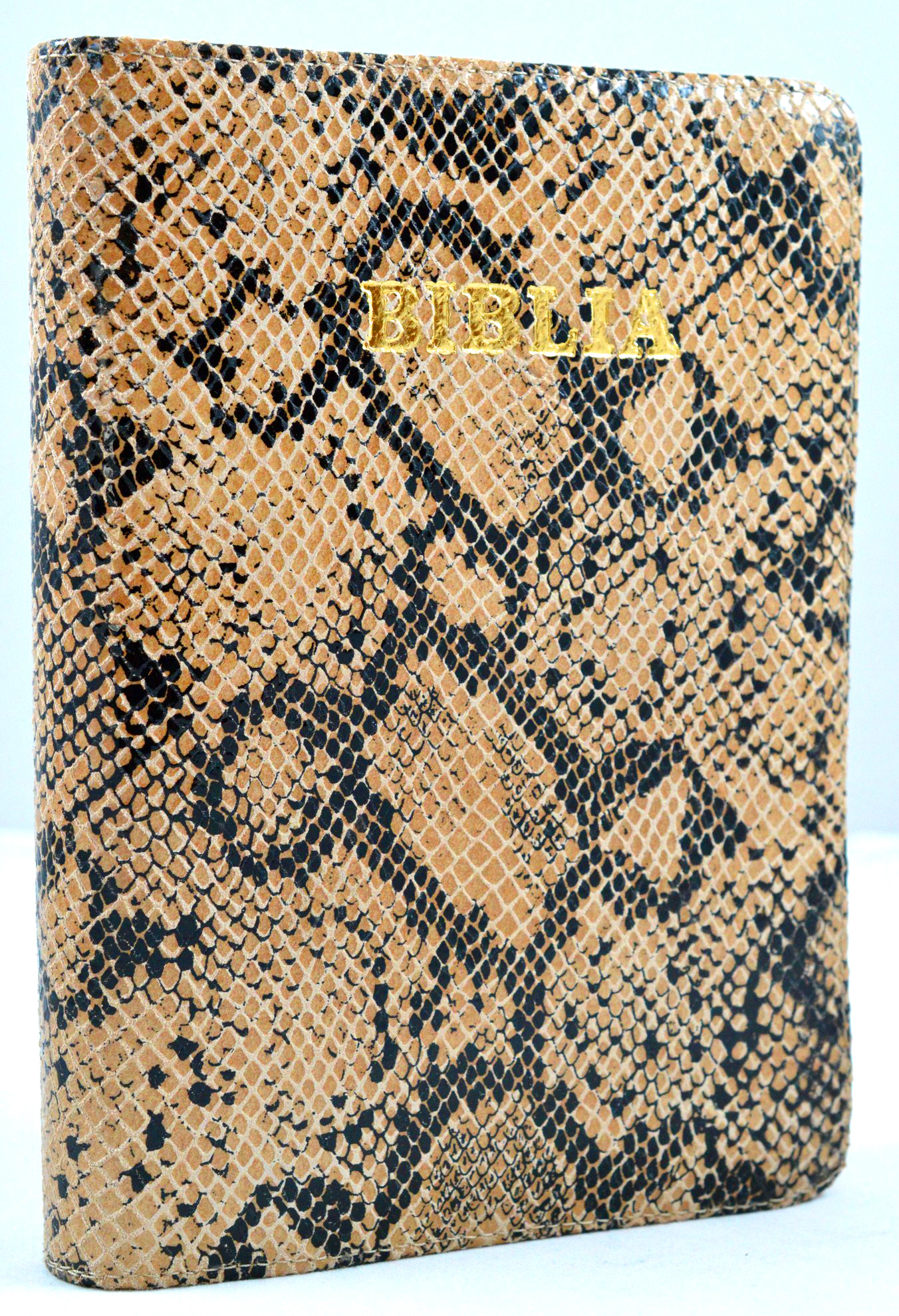 Biblia din piele, marime medie, nuante maro si bej, fermoar, cuv. lui Isus cu rosu [053]