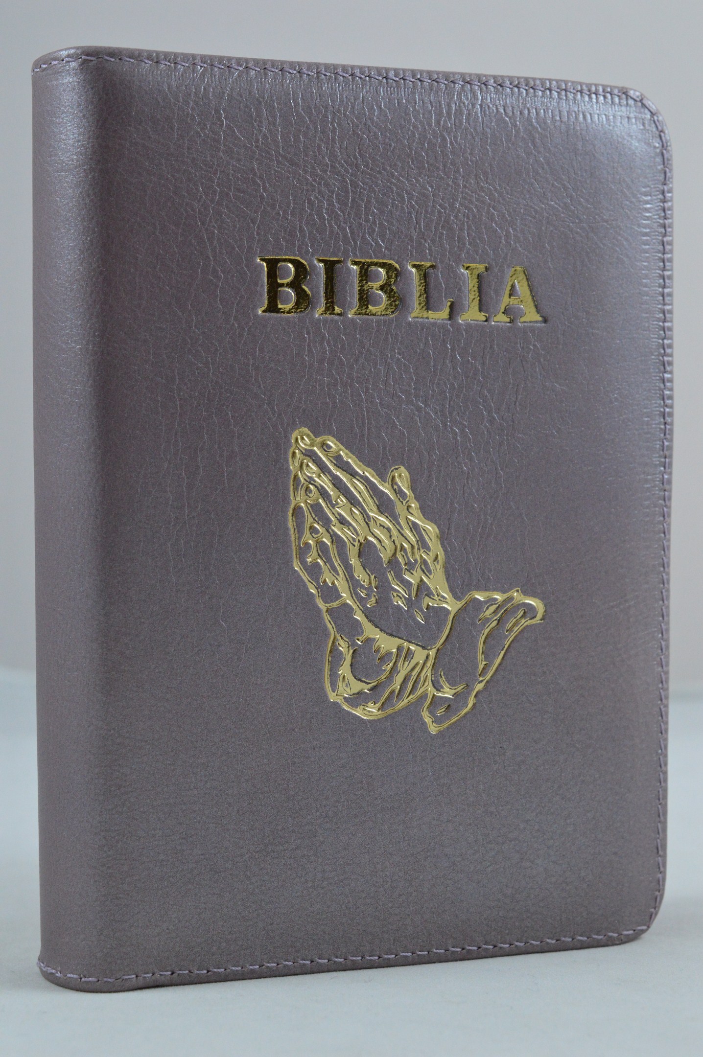 Biblie din piele, mica,lila inchis cu maini, fermoar, aurita, cuv. lui Isus in rosu [043 A]