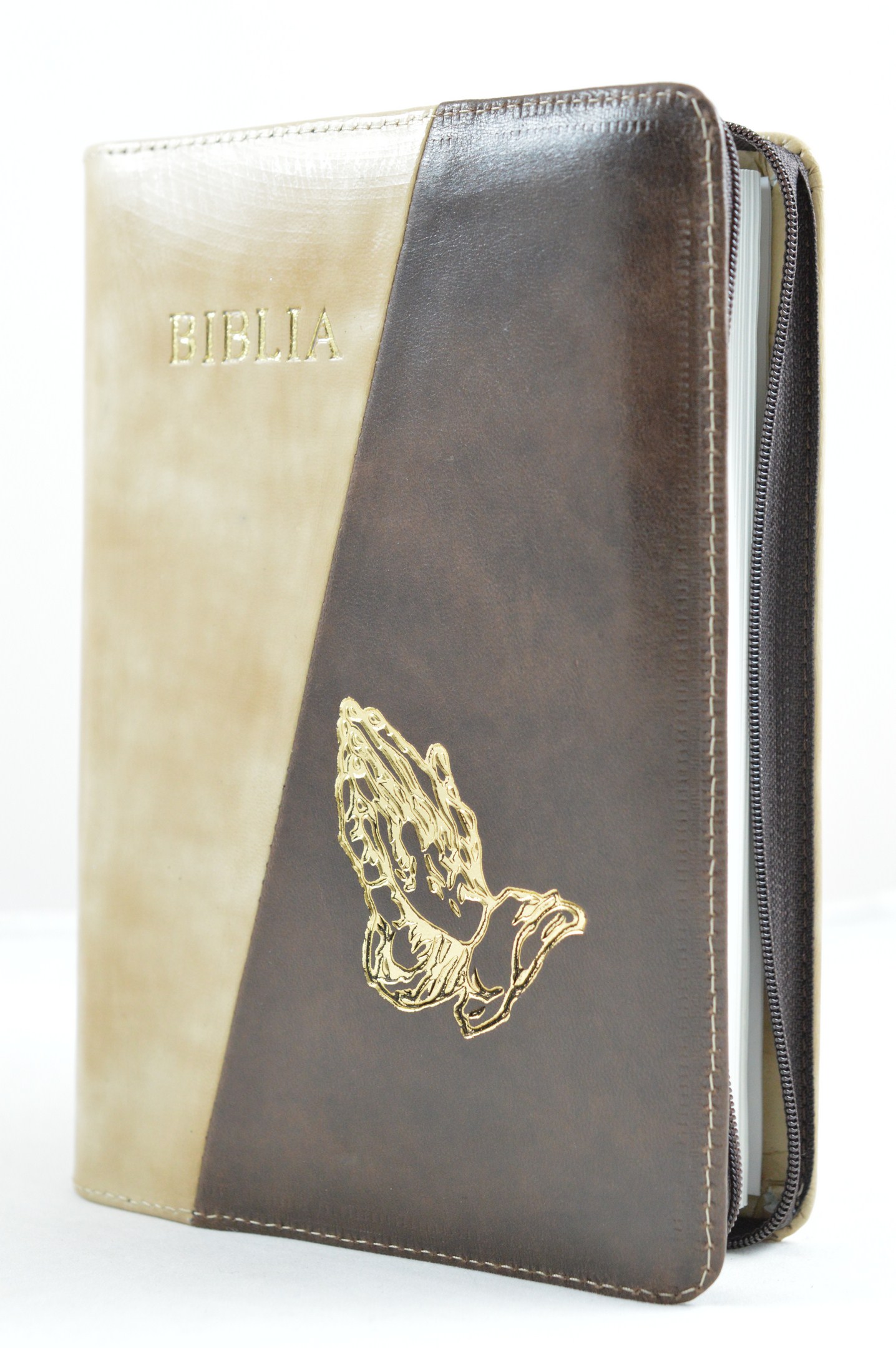 Biblia din piele, marime medie, cafeniu-maro, fermoar, simbol  maini în rugă, cuv. lui Isus cu rosu [053]